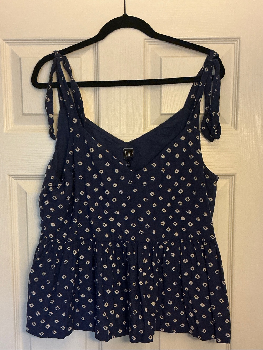 GAP Navy Blue Tie-Shoulder Peplum Tank with White Geo Print